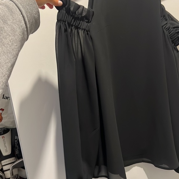 Trouve Cold Shoulder Blouse - Picture 2 of 7